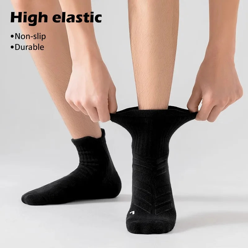 StrideFlow™ Running Socks - White